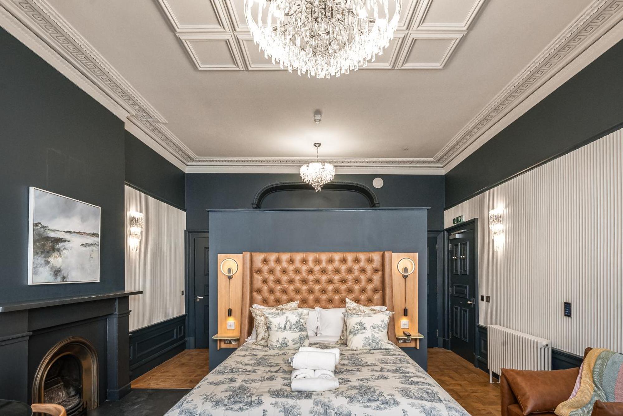 Bonnie Hotel - Smart Boutique Aparthotel - Haymarket Edinburgh, Edinburgh